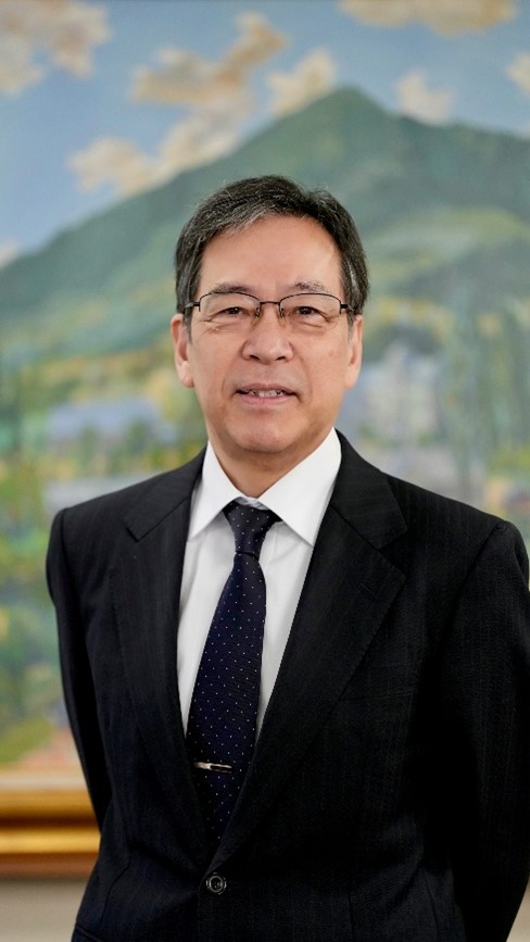 小樽商科大学 学長 穴沢 眞